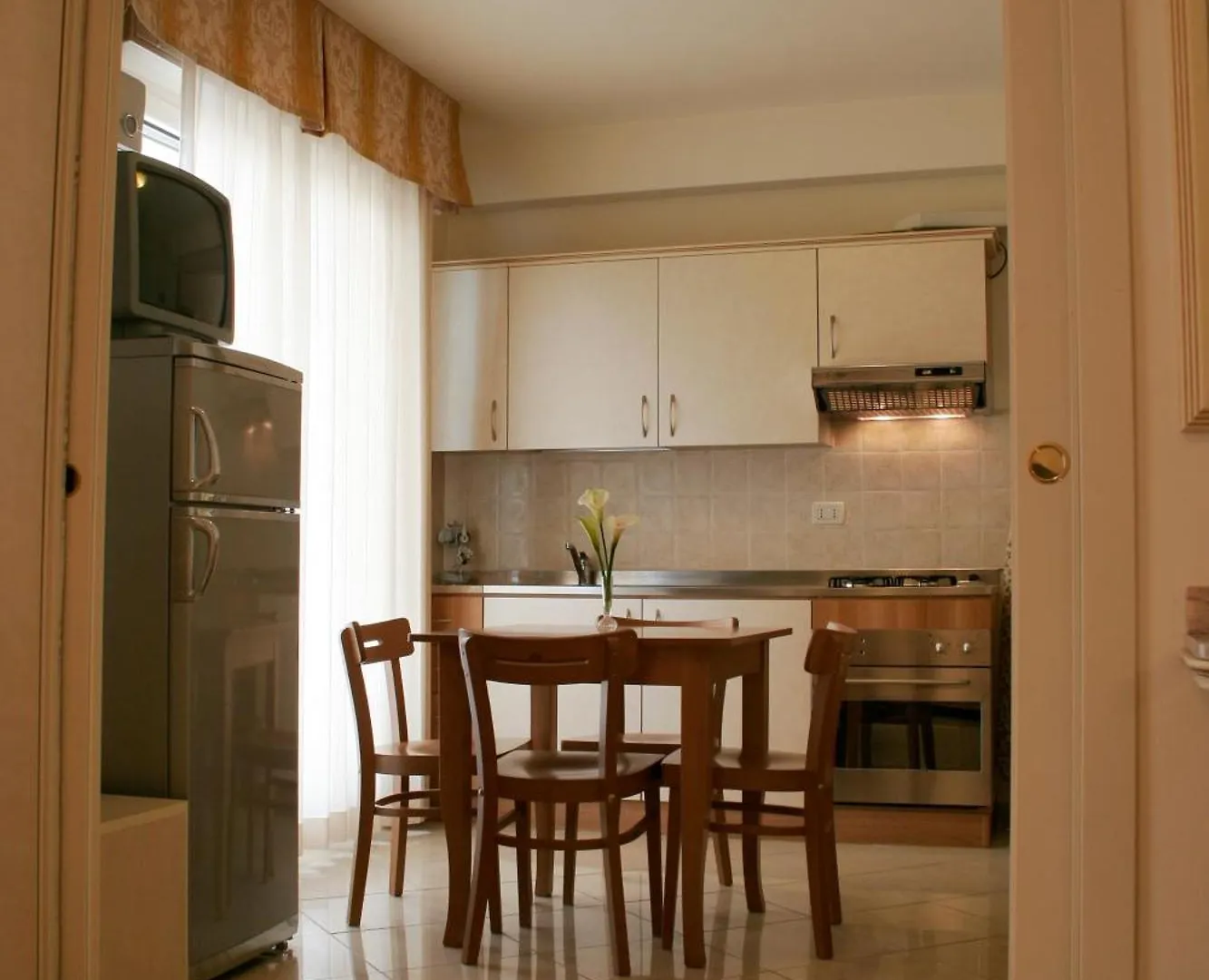 Residence Olimpo Rimini İtalya