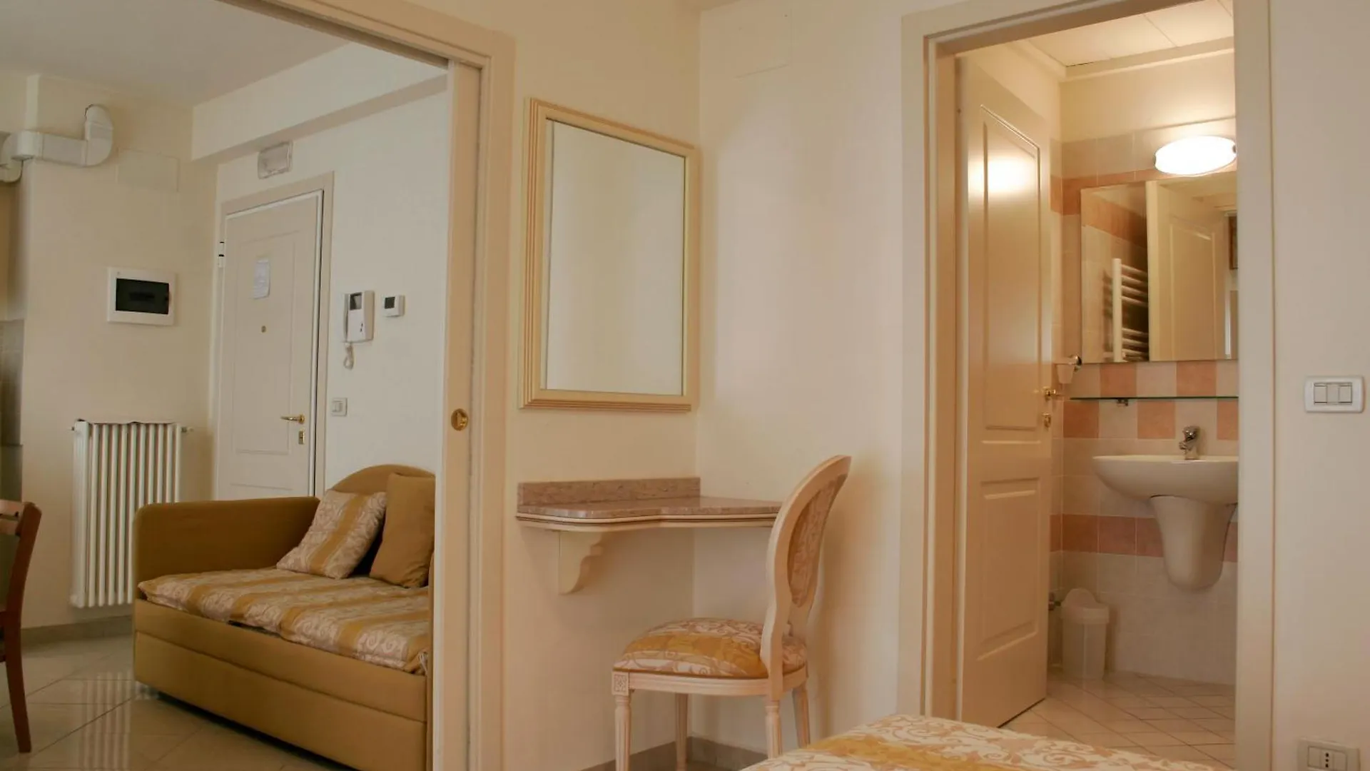 Residence Olimpo Rimini Apart Otel